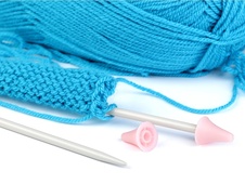 Set of knitting / crocheting tools