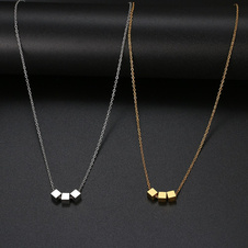 Necklace dice fol luck - gold - Necklace dice