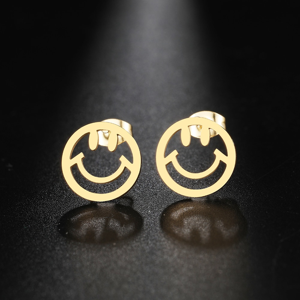 earring smiley