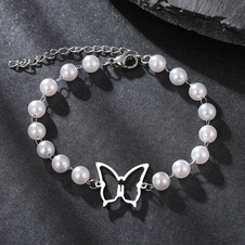 Pearl bracelet