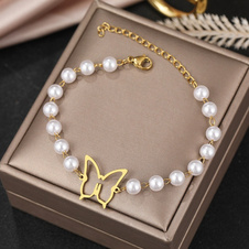 Pearl bracelet butterfly- gold